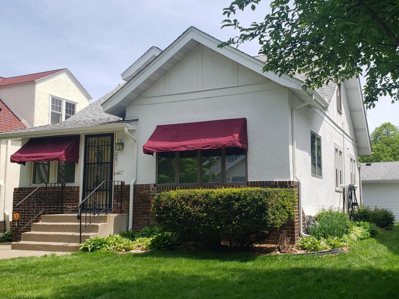 2251 Benjamin St NE, Minneapolis, MN 55418