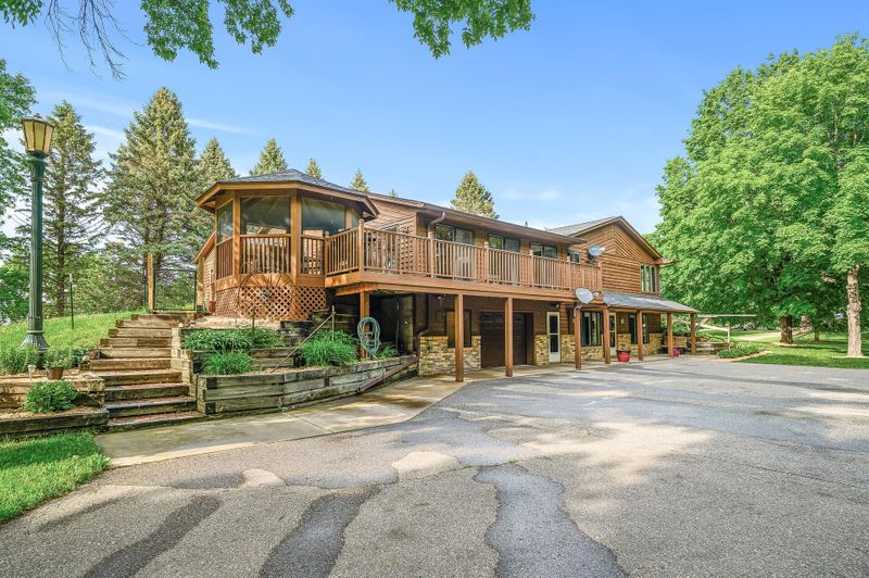 1820 Ridge Ave, Watertown, MN 55388