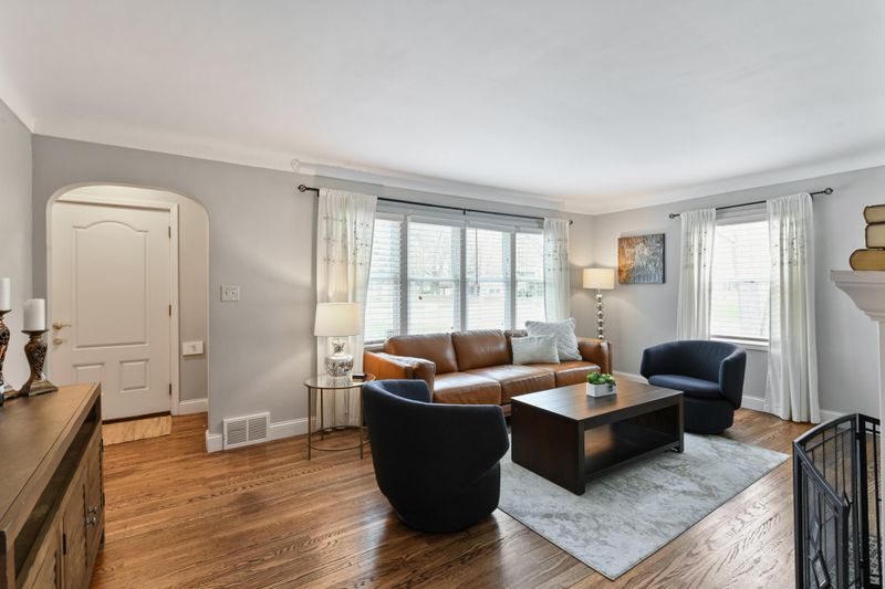 3263 Library Ln, Saint Louis Park, MN 55426
