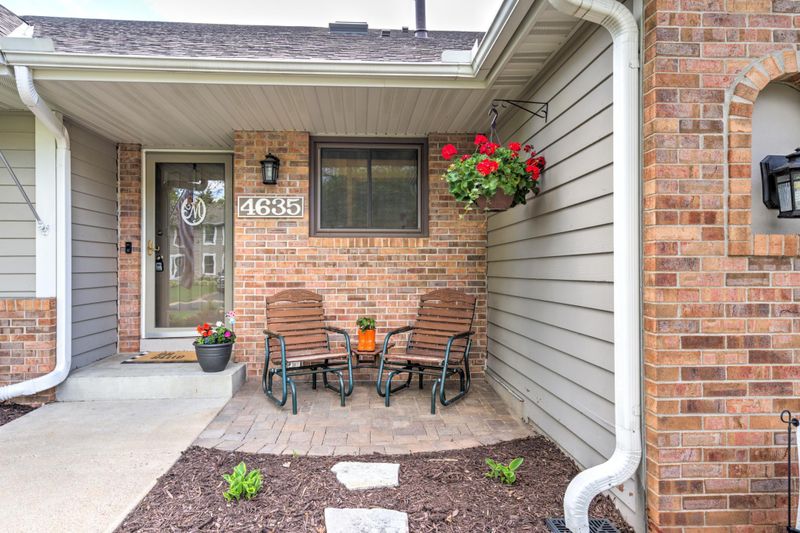 4635 Fairway Hills Dr, Eagan, MN 55123