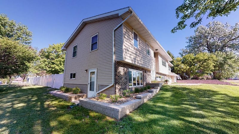 125 6th St S, Kandiyohi, MN 56251