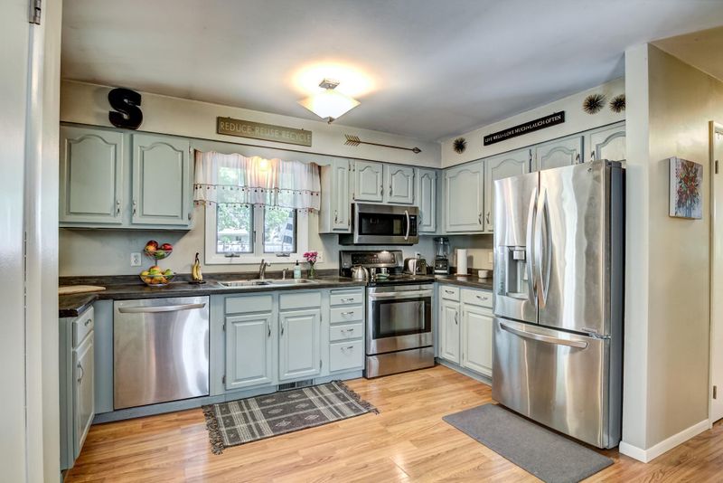 N6861 563rd St, Menomonie, WI 54751