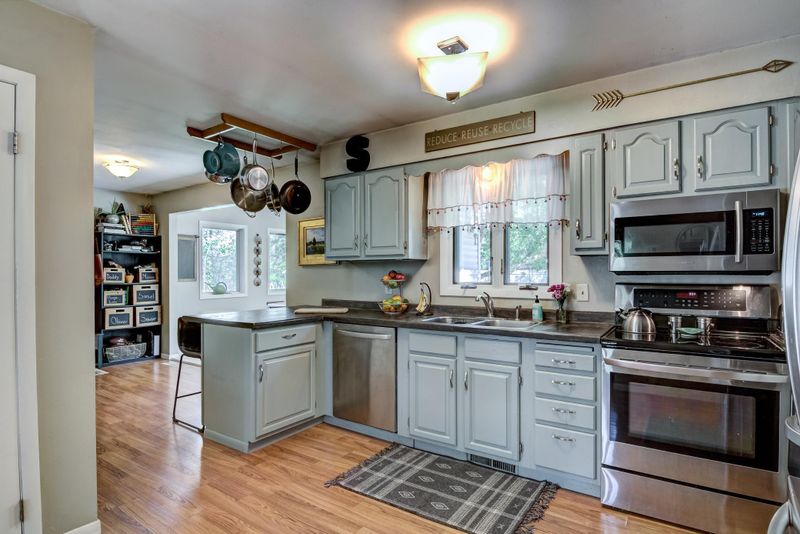 N6861 563rd St, Menomonie, WI 54751