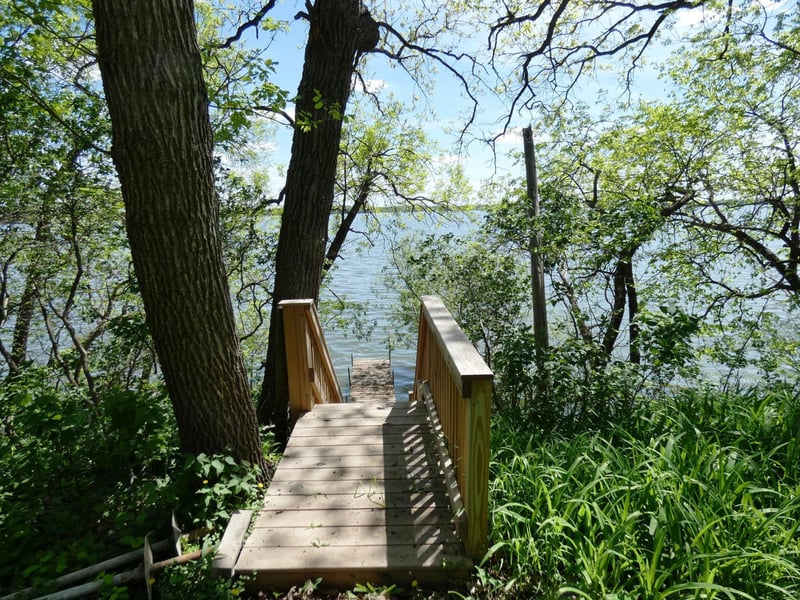 12 Duley Dr, Tracy, MN 56175