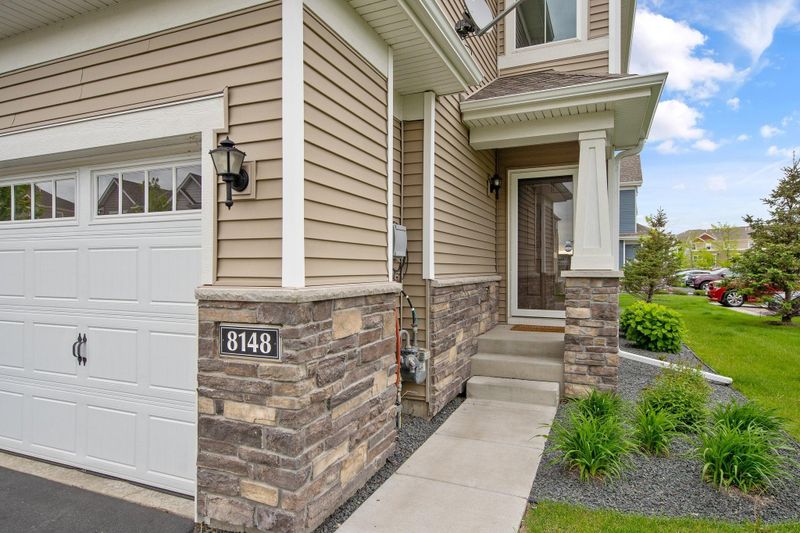 8148 Evergreen Ln N, Maple Grove, MN 55369