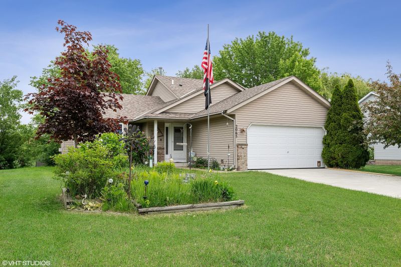 2065 135th Ln NW, Andover, MN 55304