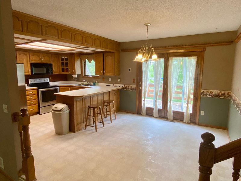 2866 319th Ln NE, Cambridge, MN 55008