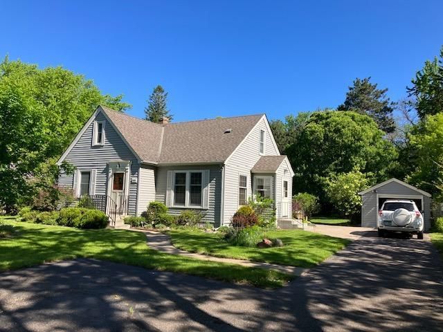1000 85th Ave N, Brooklyn Park, MN 55444
