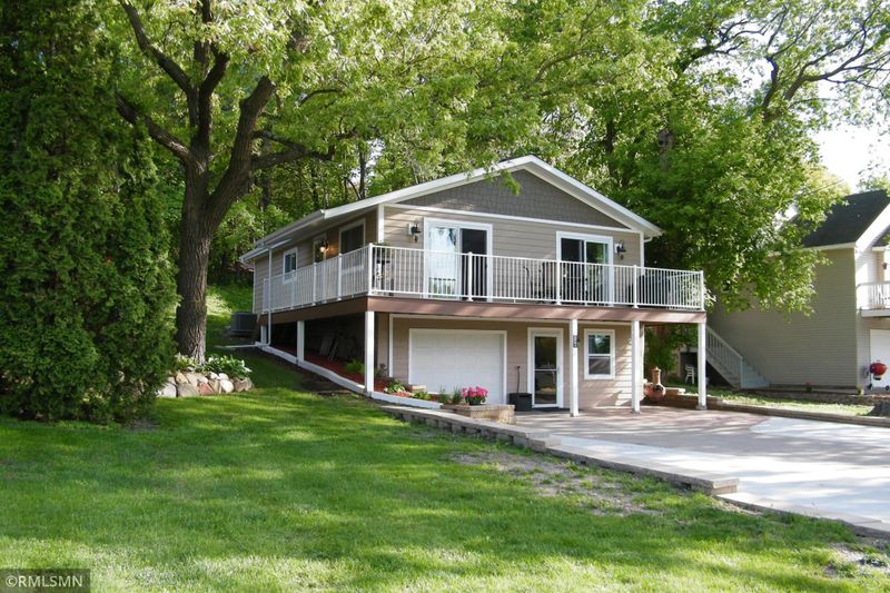 5781 Grandview Blvd, Mound, MN 55364