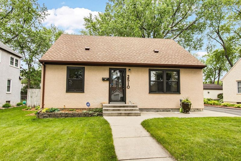 2510 4th Ave E, North Saint Paul, MN 55109