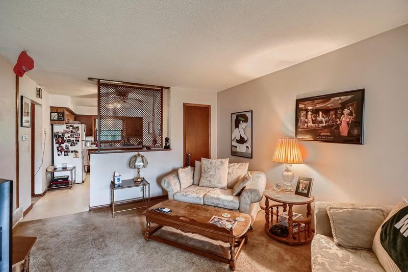 9136 Blaisdell Ave S, Bloomington, MN 55420