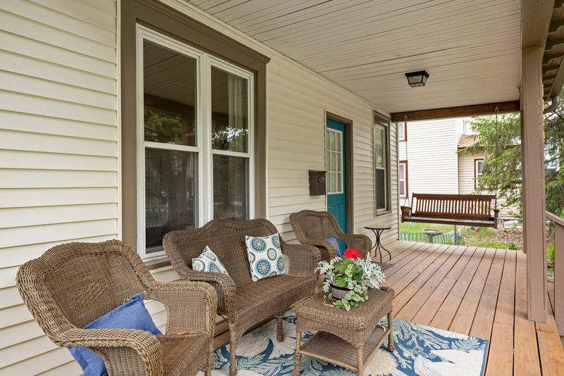 2734 Taylor St NE, Minneapolis, MN 55418