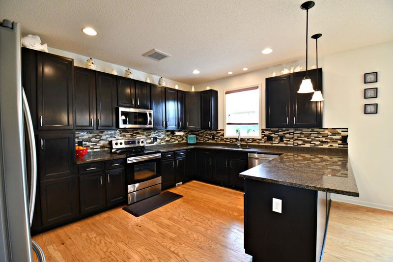 15894 Eastbend Way, Apple Valley, MN 55124