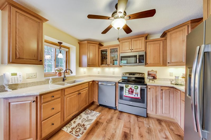 746 85th Ln NW, Coon Rapids, MN 55433