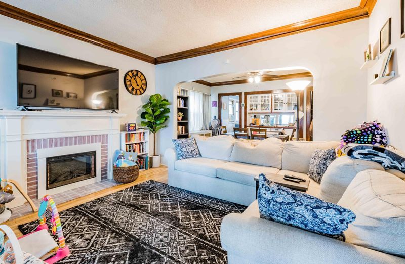 1333 Edmund Ave, Saint Paul, MN 55104