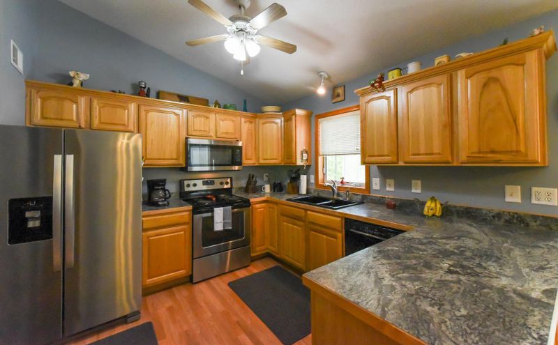 5833 Wedgewood Rd, Baxter, MN 56425