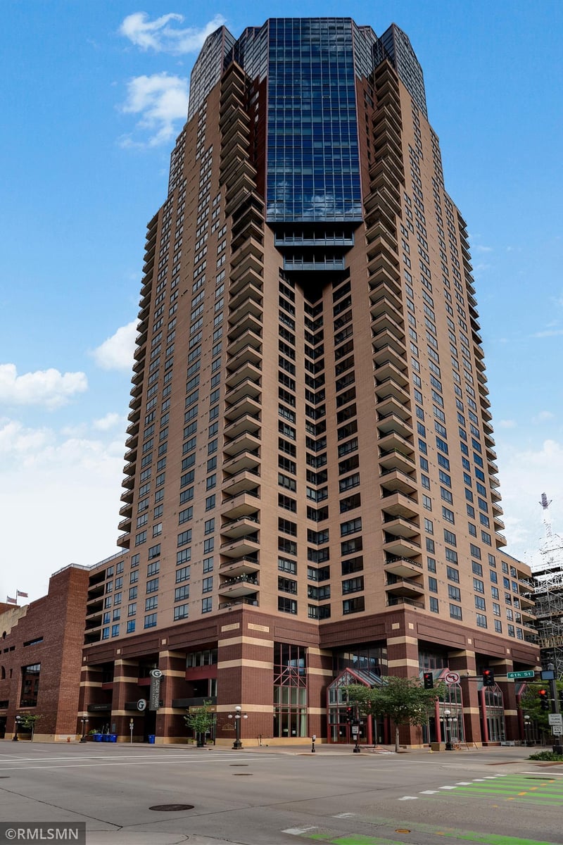 168 6th St E #4502, Saint Paul, MN 55101