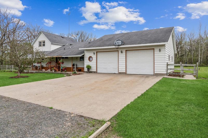 9270 Duelm Rd NE, Sauk Rapids, MN 56379