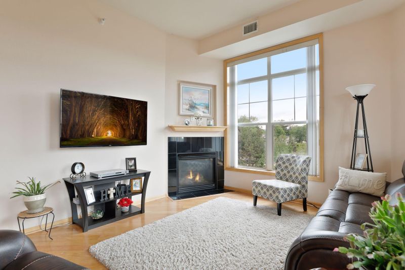 1800 Graham Ave #418, Saint Paul, MN 55116