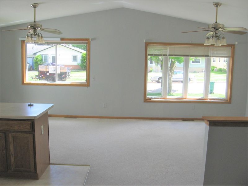 1606 5th Ave NW, Austin, MN 55912
