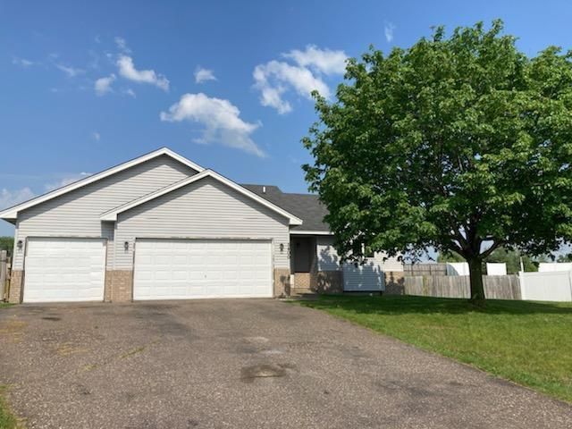 5400 Edinburgh Way, Big Lake, MN 55309