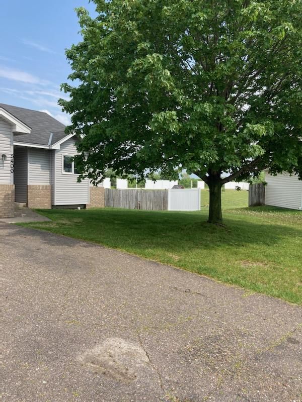 5400 Edinburgh Way, Big Lake, MN 55309
