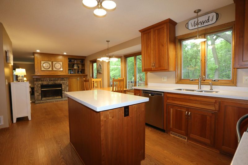 14142 Uplander St NW, Andover, MN 55304