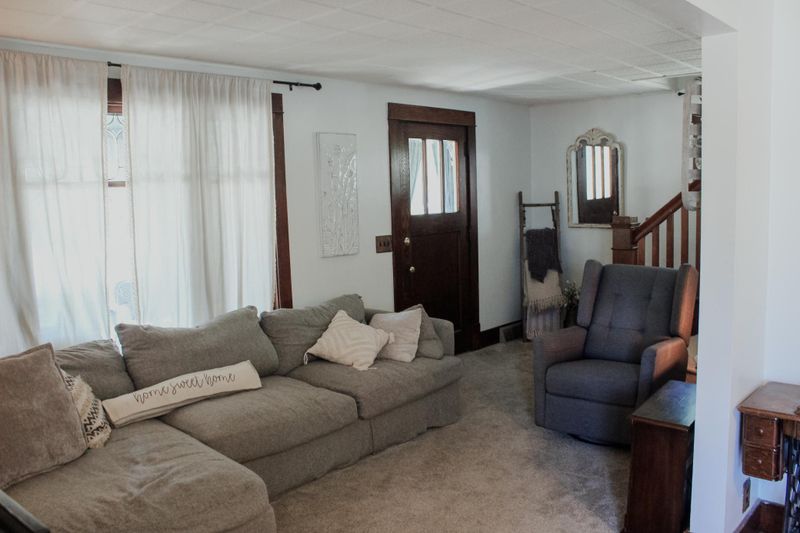420 S Galbraith St, Blue Earth, MN 56013