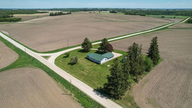 33025 Ponderosa Rd, Utica, MN 55979