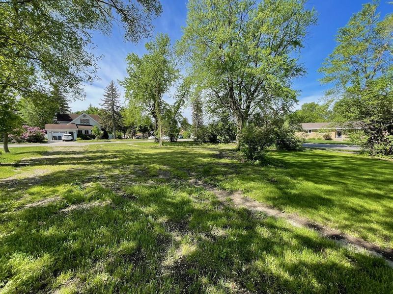 803 E Mount Faith Ave, Fergus Falls, MN 56537