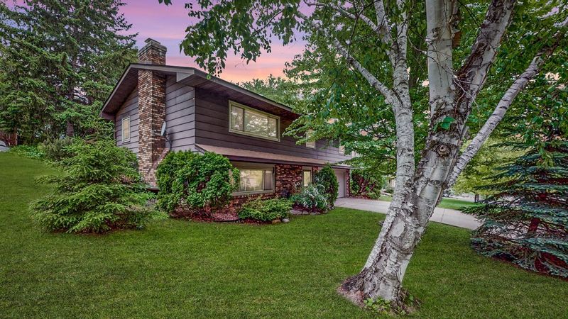 524 17th Ave NW, New Brighton, MN 55112