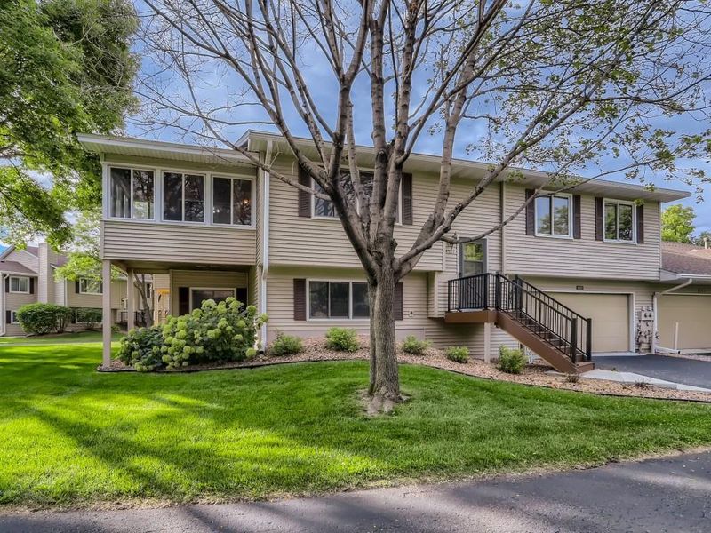 8357 Thomas Ct N, Brooklyn Park, MN 55444