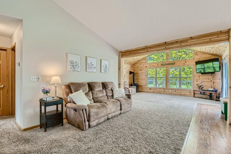 27641 Nester Ave, Lindstrom, MN 55045
