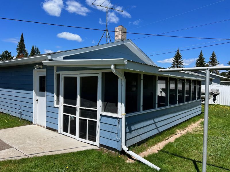 14 Cedar Dr, Babbitt, MN 55706