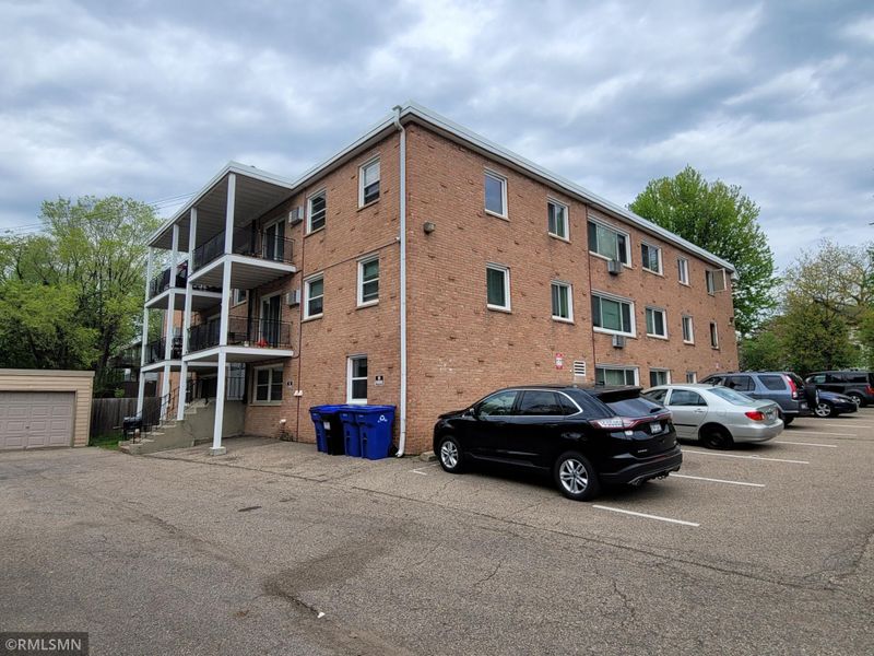 700 Como Ave, Saint Paul, MN 55103