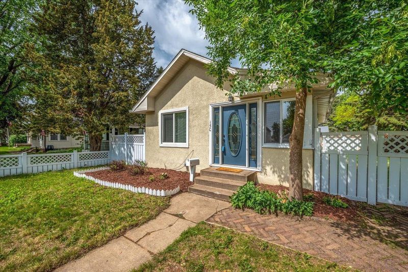 130 11th Ave S, South Saint Paul, MN 55075