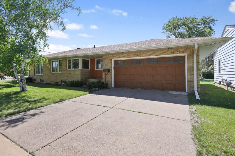 1001 30th Ave N, Saint Cloud, MN 56303
