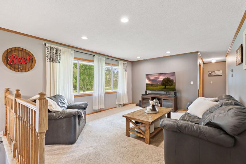 17244 Farnham Ave N, Hugo, MN 55038