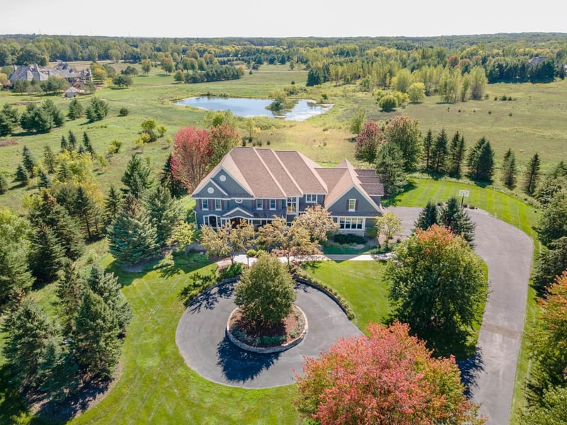 9301 Ivy Ave N, Stillwater, MN 55082