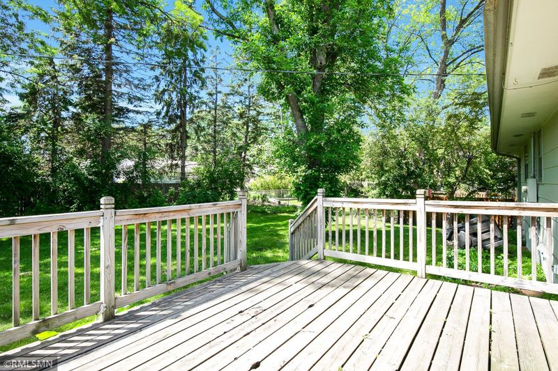 3309 Gettysburg Ave N, New Hope, MN 55427