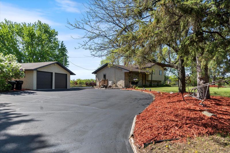 16721 Valley Dr NW, Andover, MN 55304