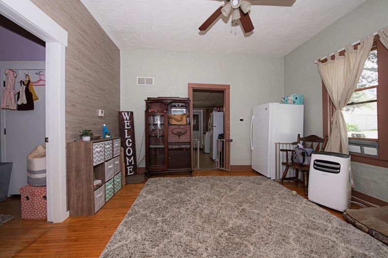 459 E 2nd St, Winona, MN 55987