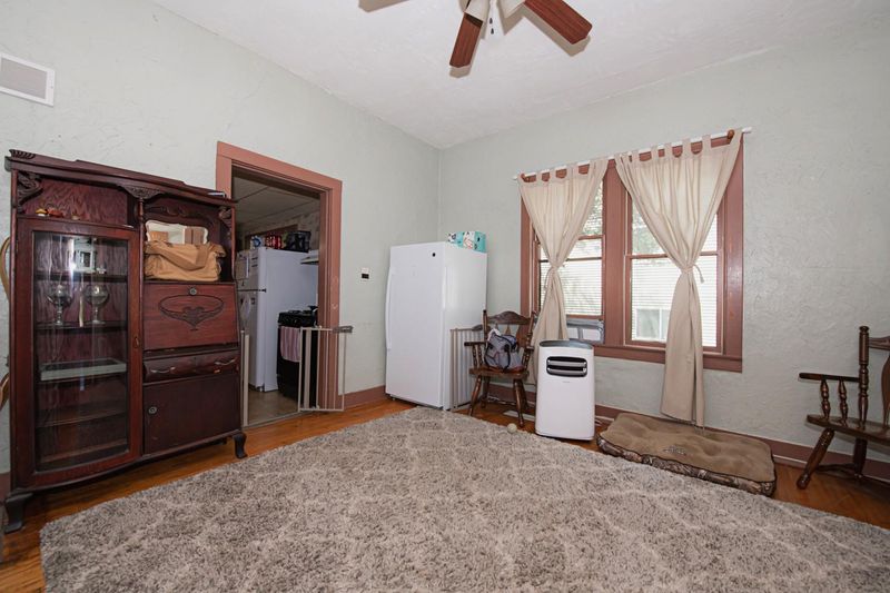 459 E 2nd St, Winona, MN 55987
