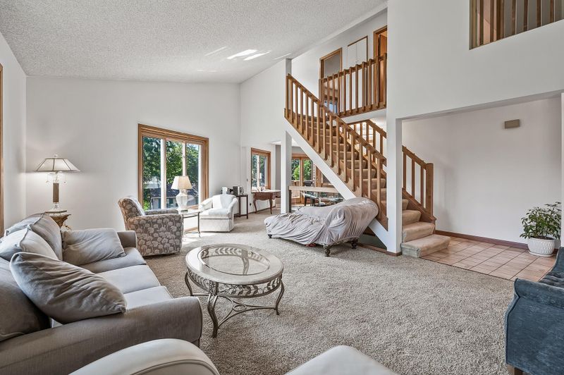 14359 Embry Pa, Apple Valley, MN 55124
