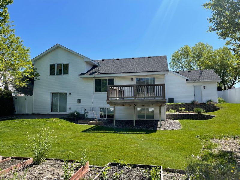14370 Wintergreen St NW, Andover, MN 55304