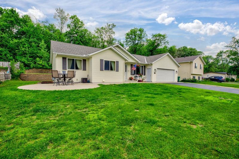 701 Cannon River Ave, Cannon Falls, MN 55009