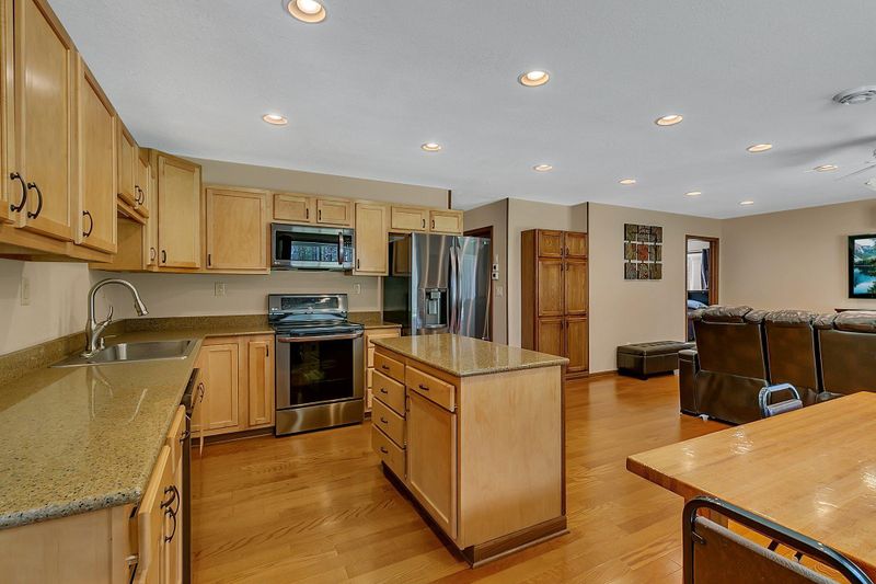5566 Crow Wing Lake Rd, Fort Ripley, MN 56449