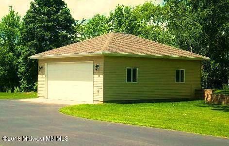 1021 Summit Ave, Detroit Lakes, MN 56501