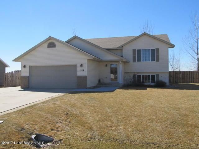 1223 Magnolia Ct, Glyndon, MN 56547