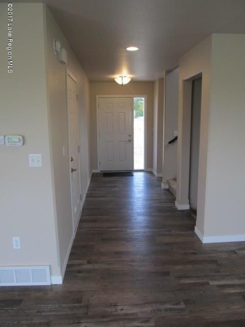 15817 Ridgeview Ln E, Detroit Lakes, MN 56501